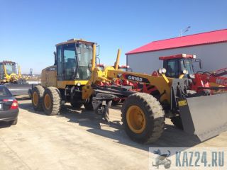   XCMG GR165 
