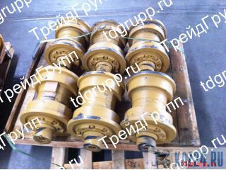 17A-30-00070    Komatsu D155A 