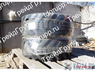 81S1-4002  (Tire) Hyundai HSL650-7A 