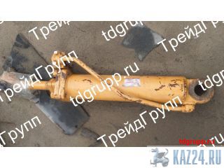 176-63-92200   Komatsu D155C 