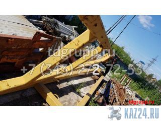 248-8128  Caterpillar 587R 