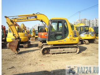    KOMATSU PC60  