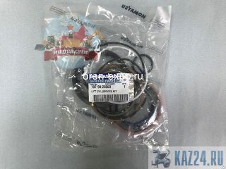     Komatsu D65E-12 707-98-28600. 