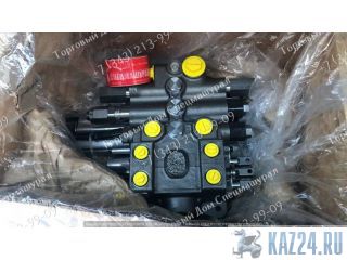  AT196624  - John Deere 325  