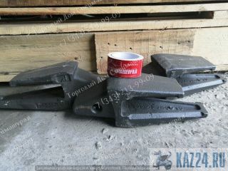  207-939-3120  Komatsu PC300  