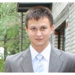 Аюпжанов Фанис Анварович Администратор, переводчик